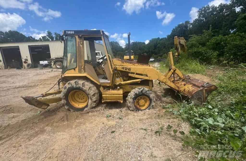 CAT 426 反铲装载机