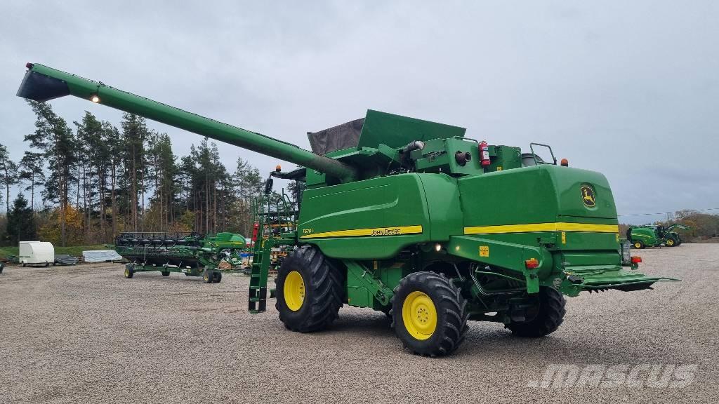 John Deere T 670 i 联合收割机
