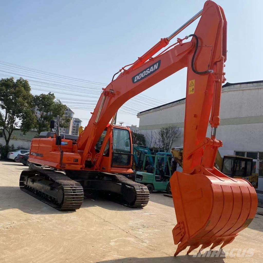 Doosan DX 300 LC 履带挖掘机