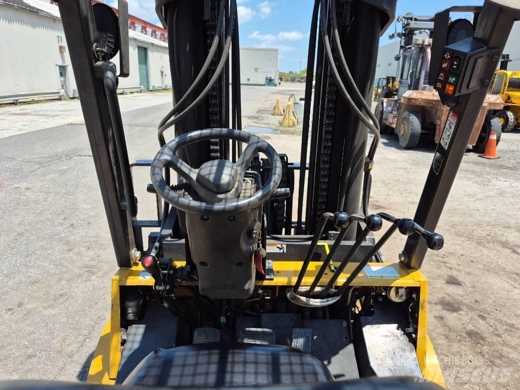 CAT GC 70 K 其他叉车