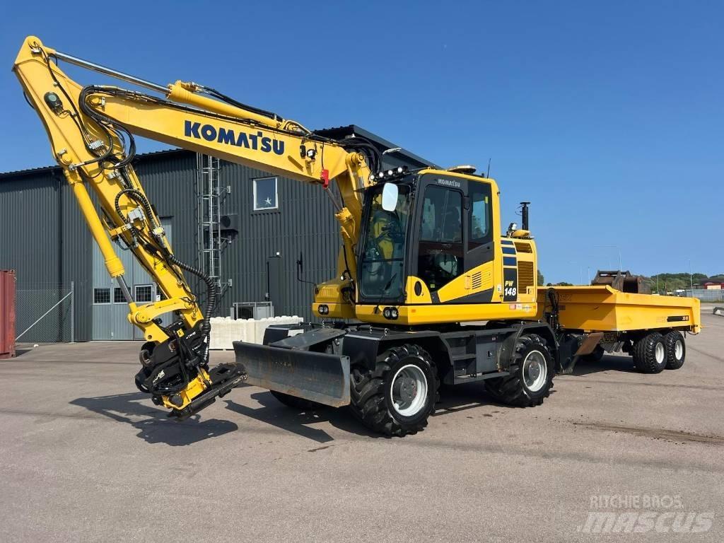Komatsu PW148-11 轮式挖掘机