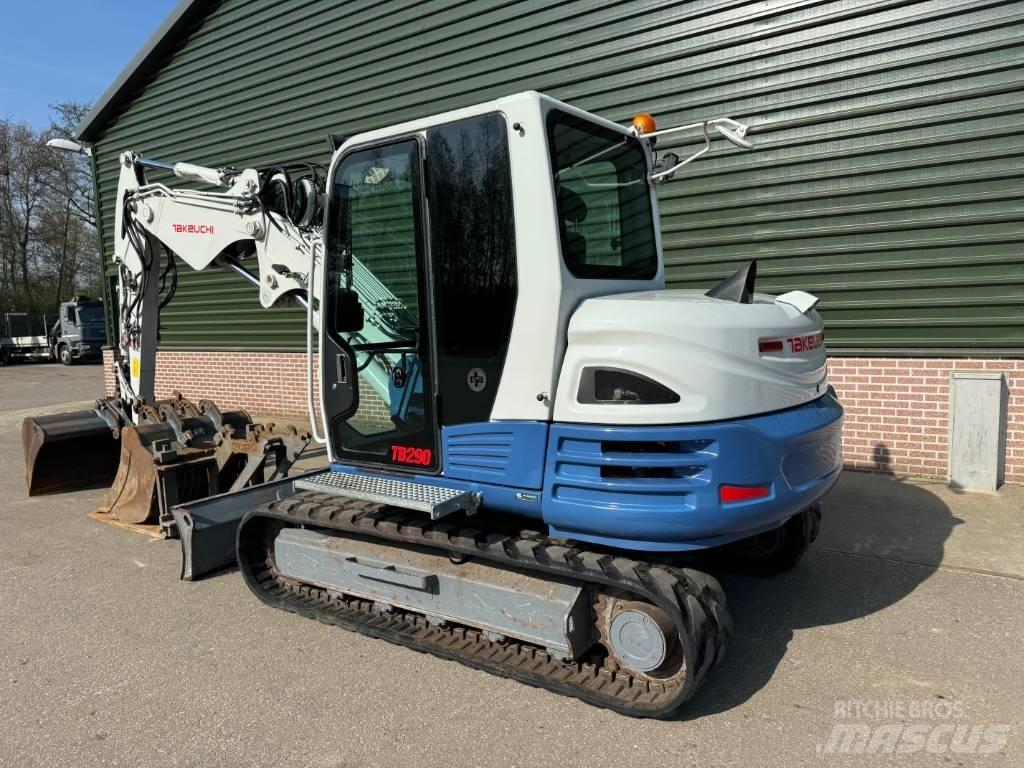 Takeuchi TB 290 中型挖掘机