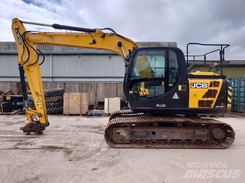 JCB JS 130 LC 履带挖掘机