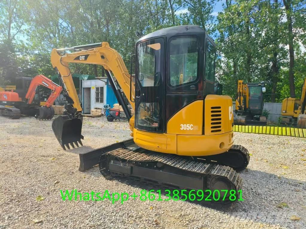 CAT 305 CR 小型挖掘机