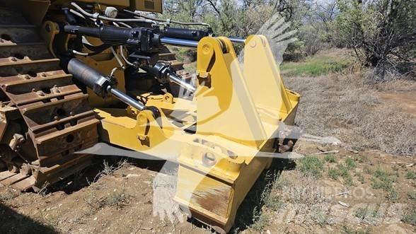 CAT D9T 履带式推土机