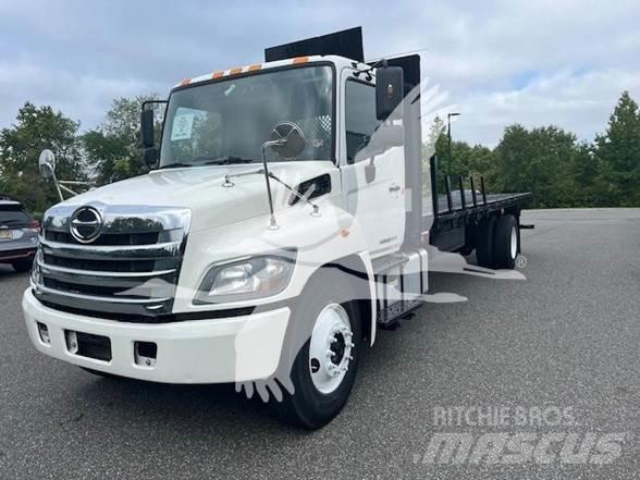 Hino 338 平板栏板货车