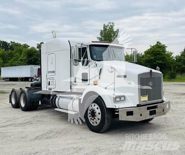 Kenworth T800 牵引车