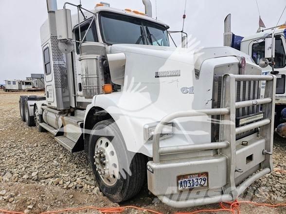 Kenworth T800 牵引车