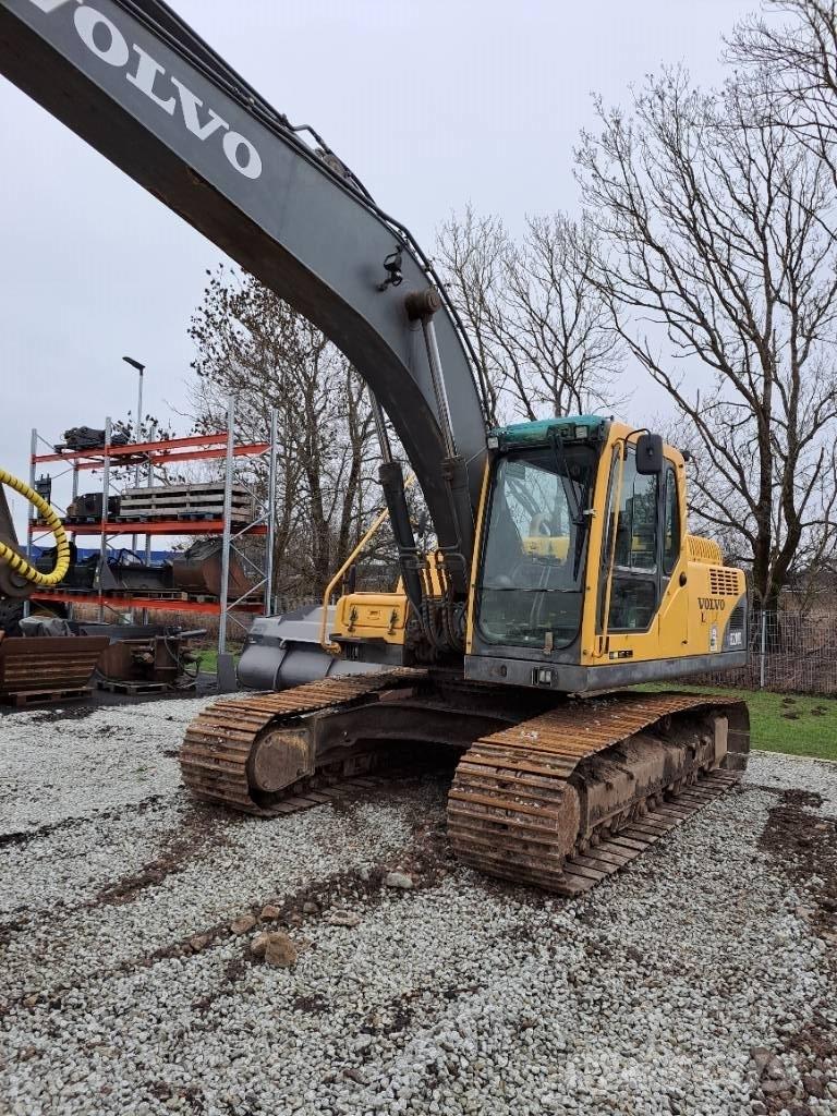 Volvo EC 210 B LC 履带挖掘机