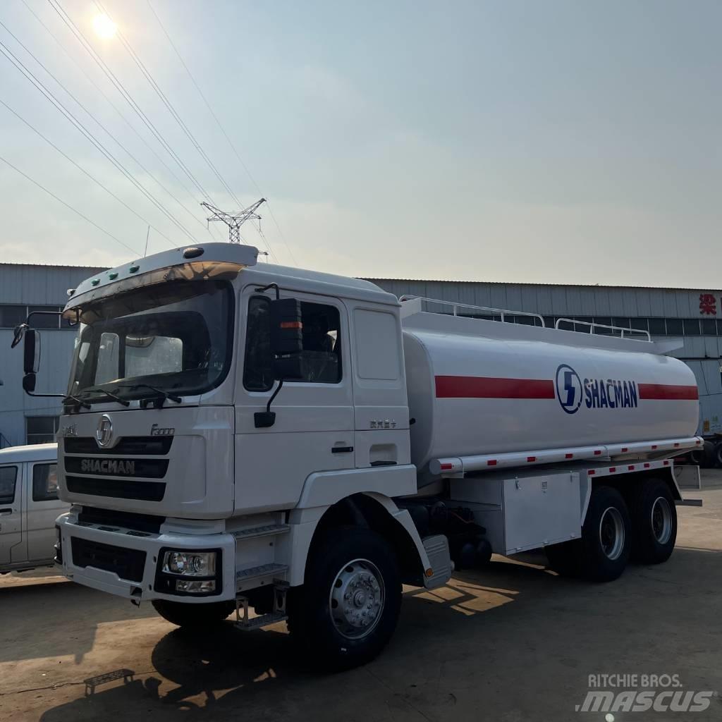 Shacman F3000 6X4 水罐车