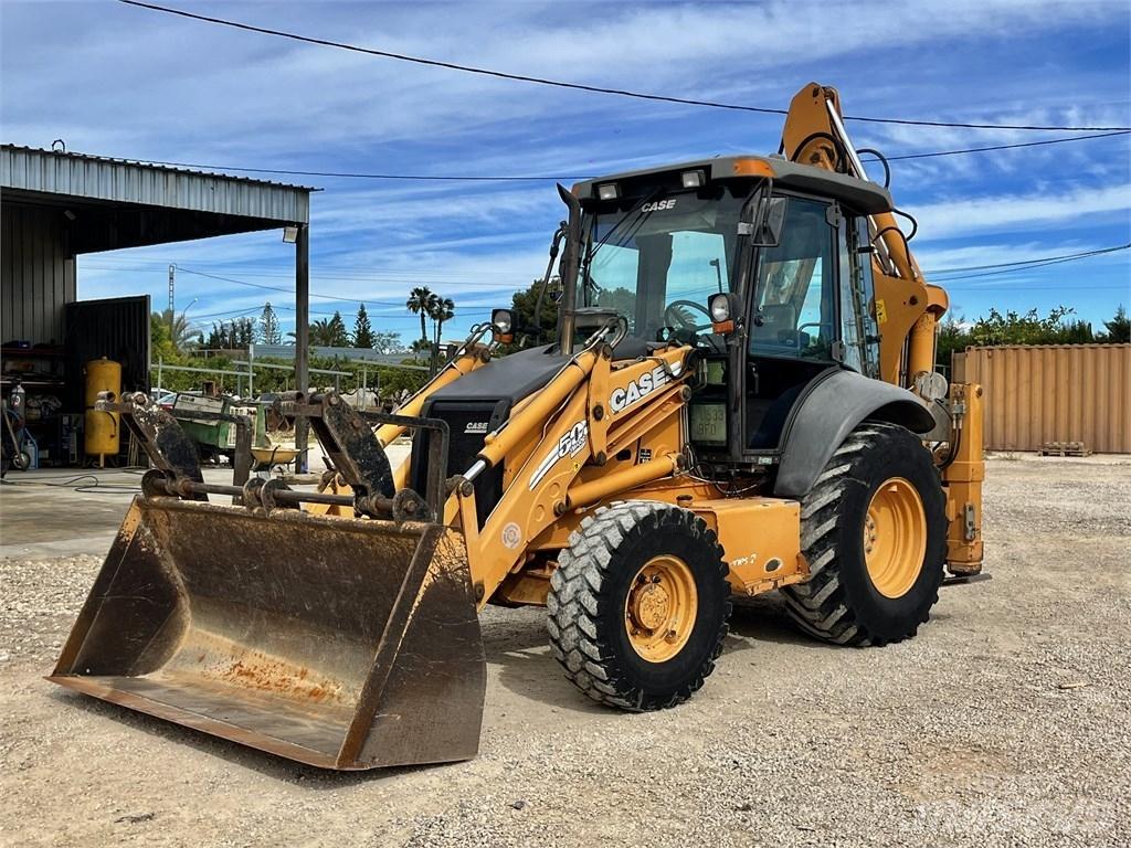 CASE 580 SR 反铲装载机
