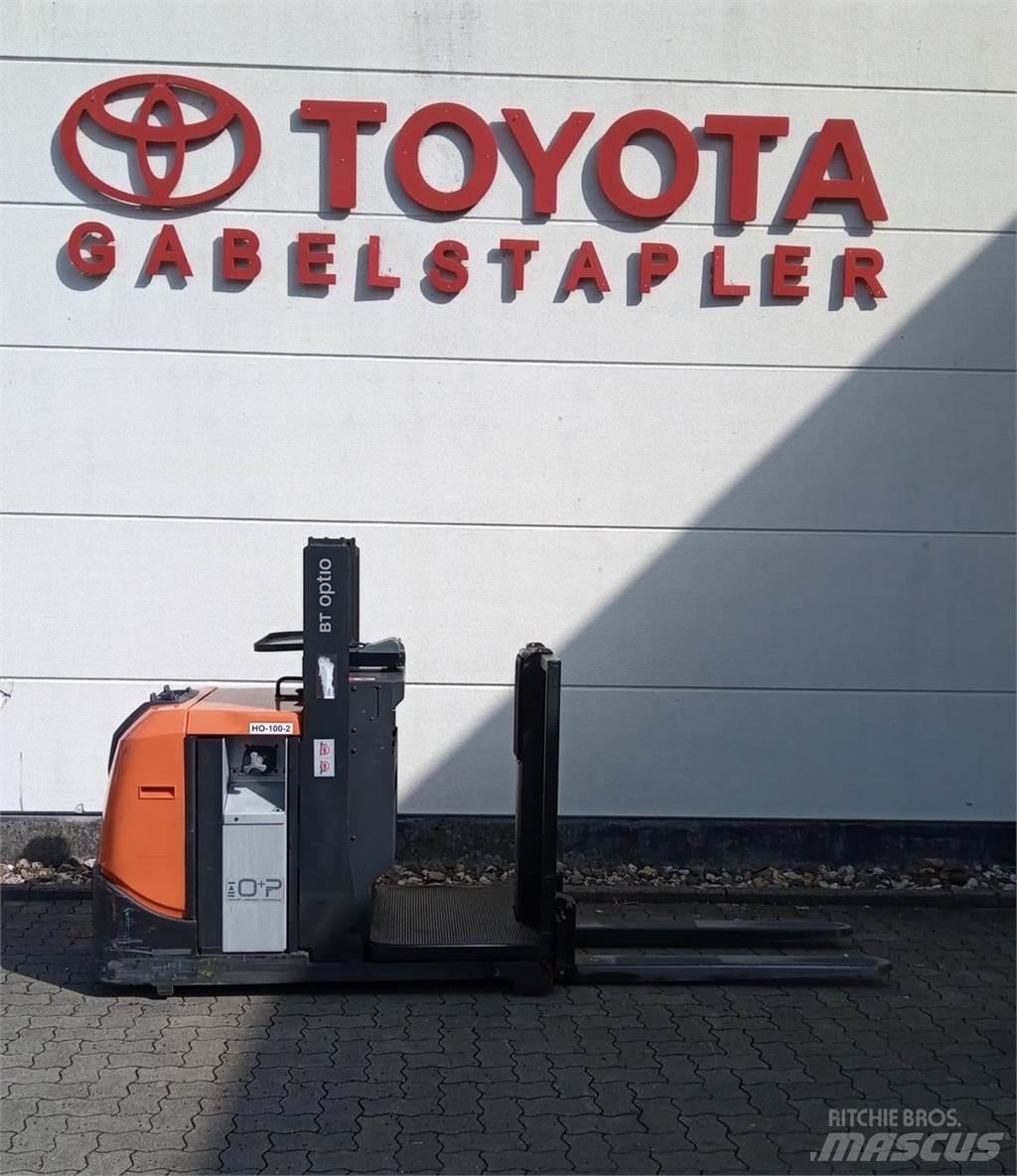 Toyota OSE100 电动搬运车