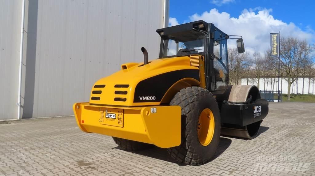 JCB VM200D 单轮压路机