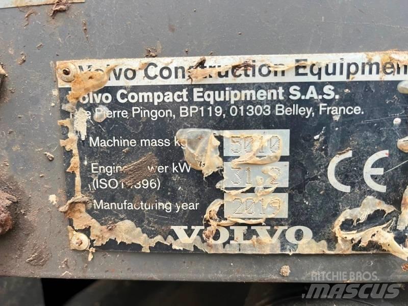 Volvo EC 50 D 小型挖掘机
