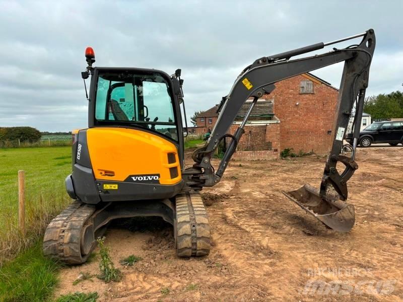 Volvo EC 50 D 小型挖掘机