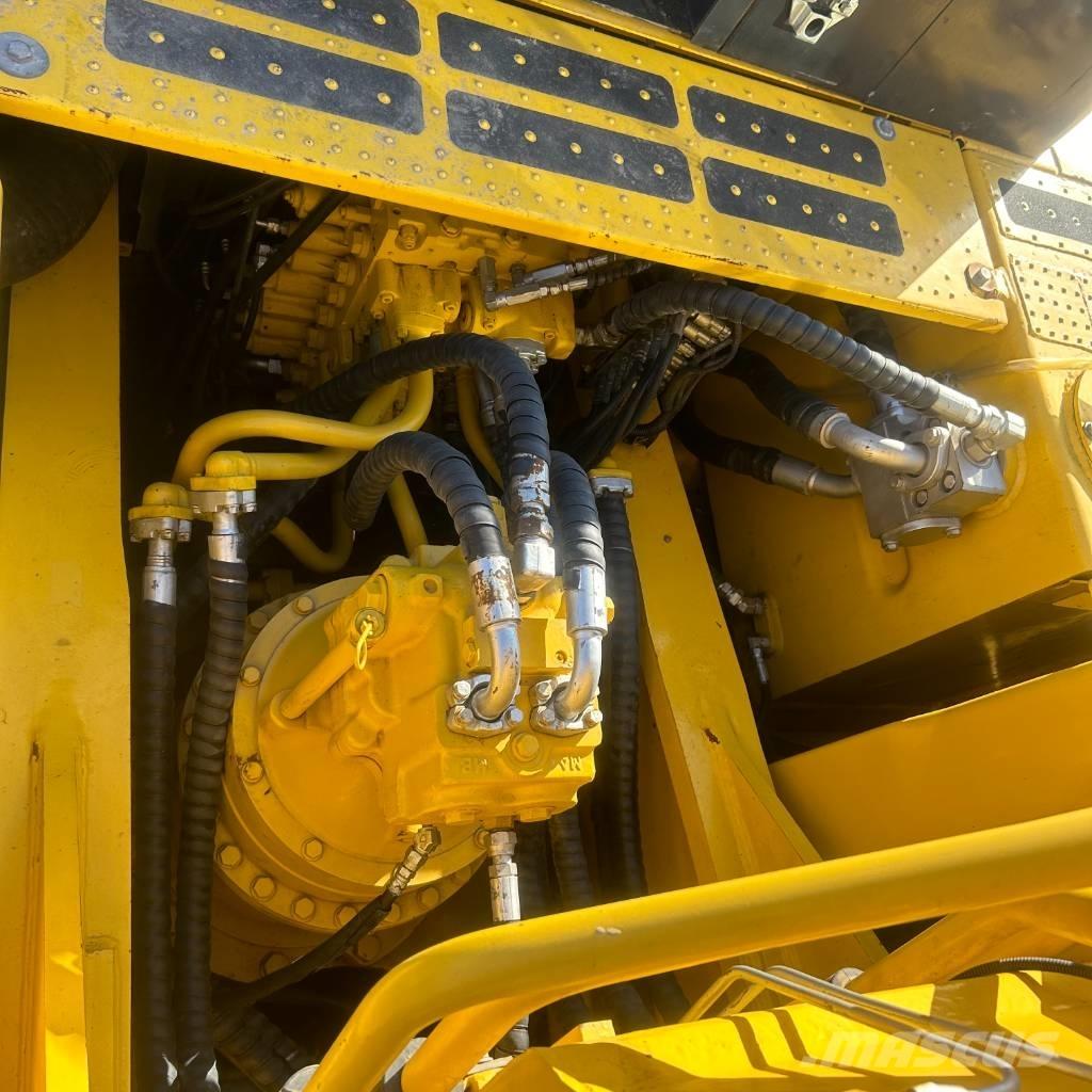 Komatsu pc450 履带挖掘机