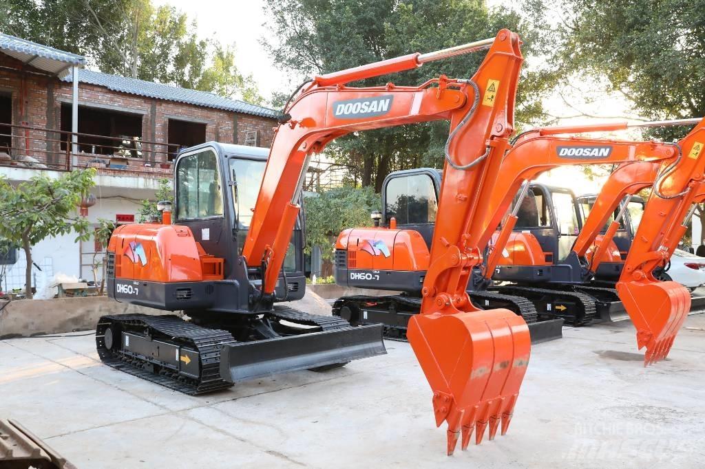 Doosan DH 60-7 小型挖掘机