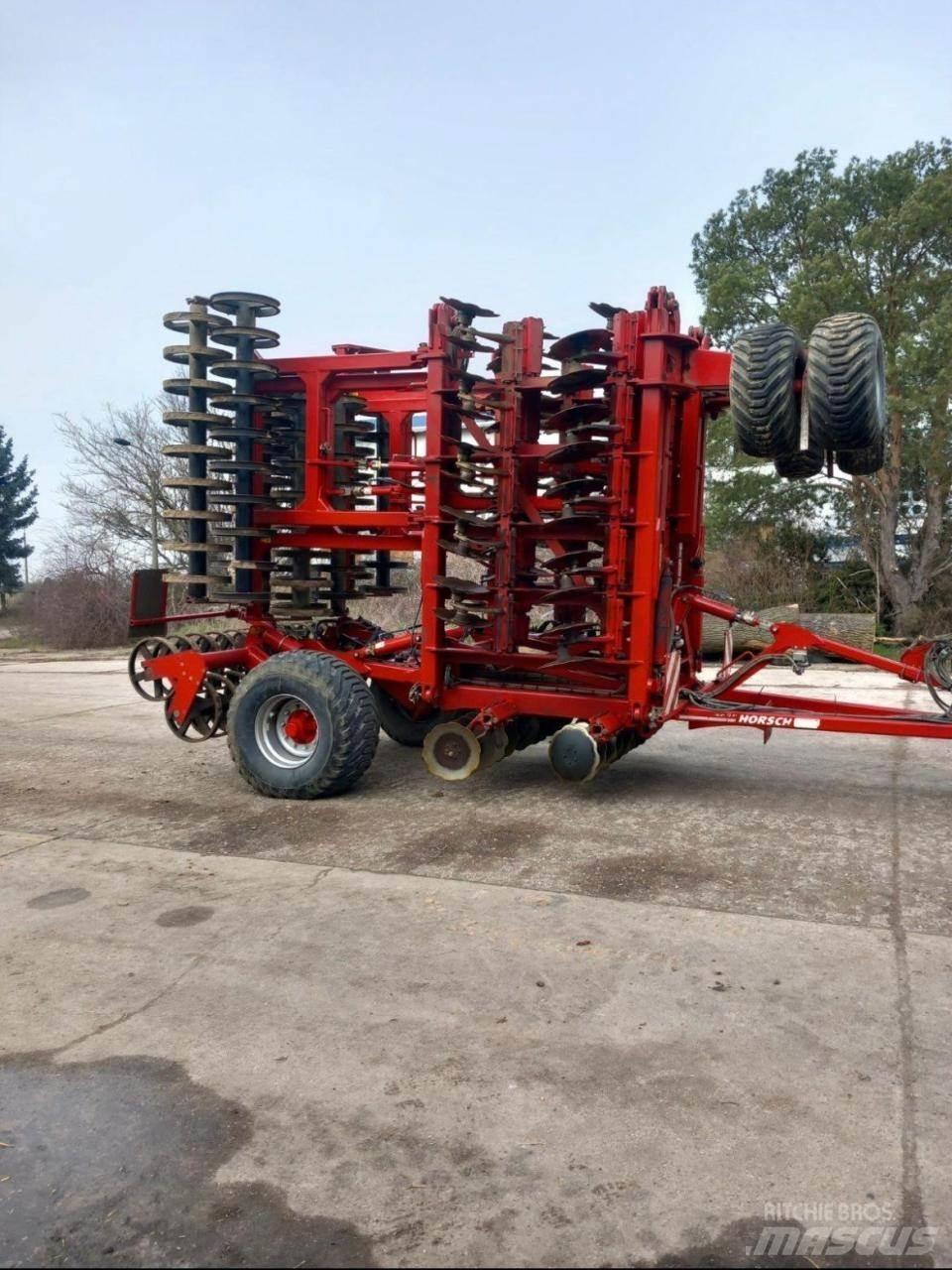 Horsch Joker 12 RT 圆盘耙