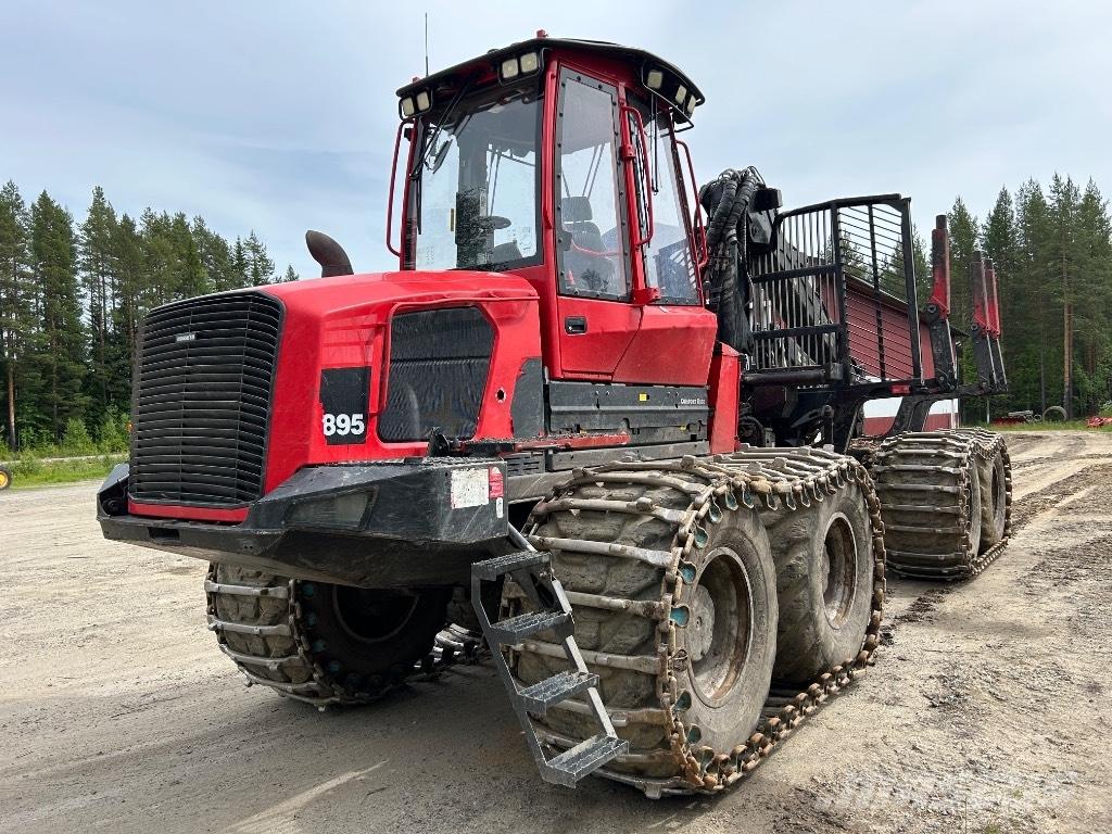 Komatsu 895 集运机