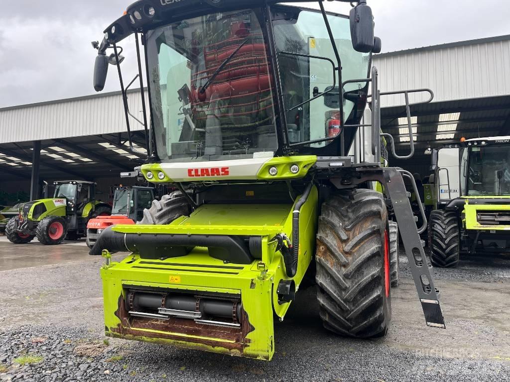 CLAAS Lexion 5400 联合收割机