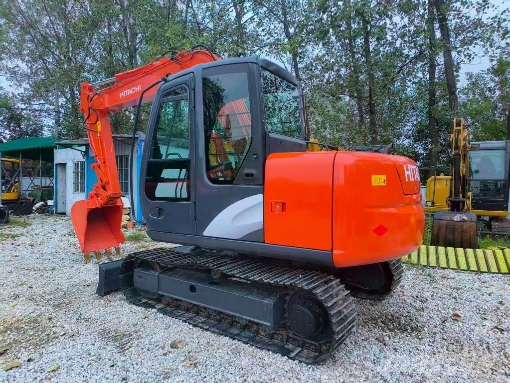 Hitachi ZX 70 小型挖掘机