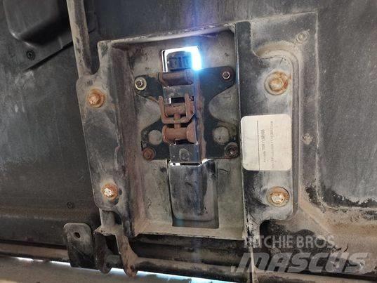 CAT TH337 mask 驾驶室与内部