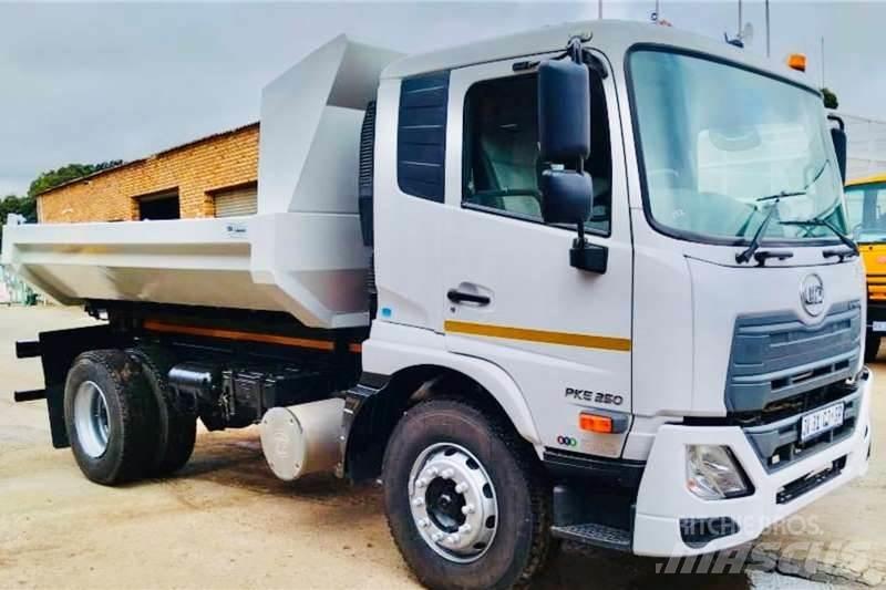 UD Croner PKE 250 其他货车