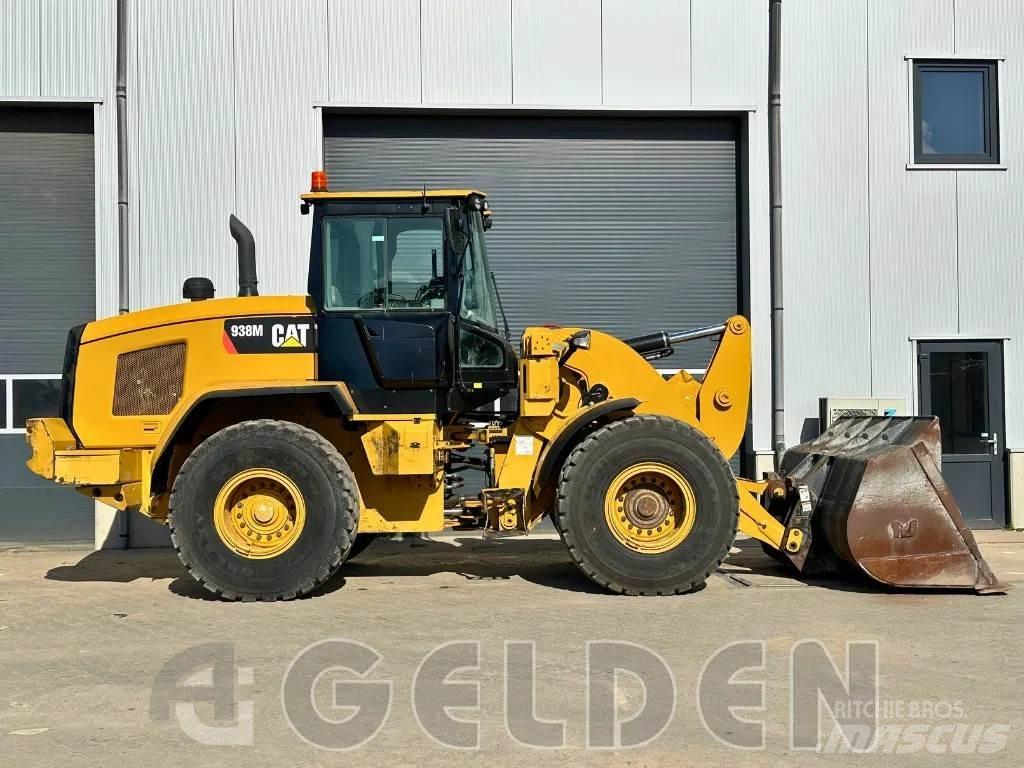 CAT 938M 轮式装载机