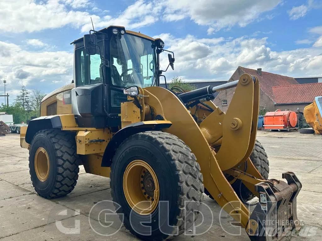 CAT 938M 轮式装载机
