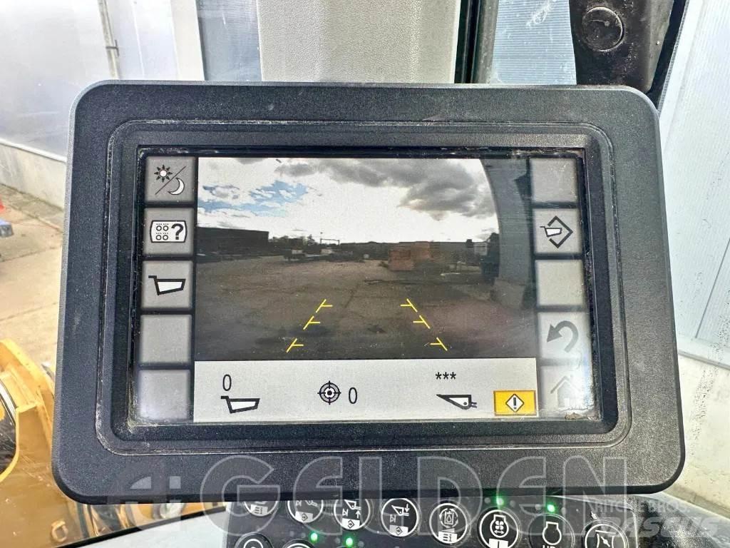 CAT 938M 轮式装载机
