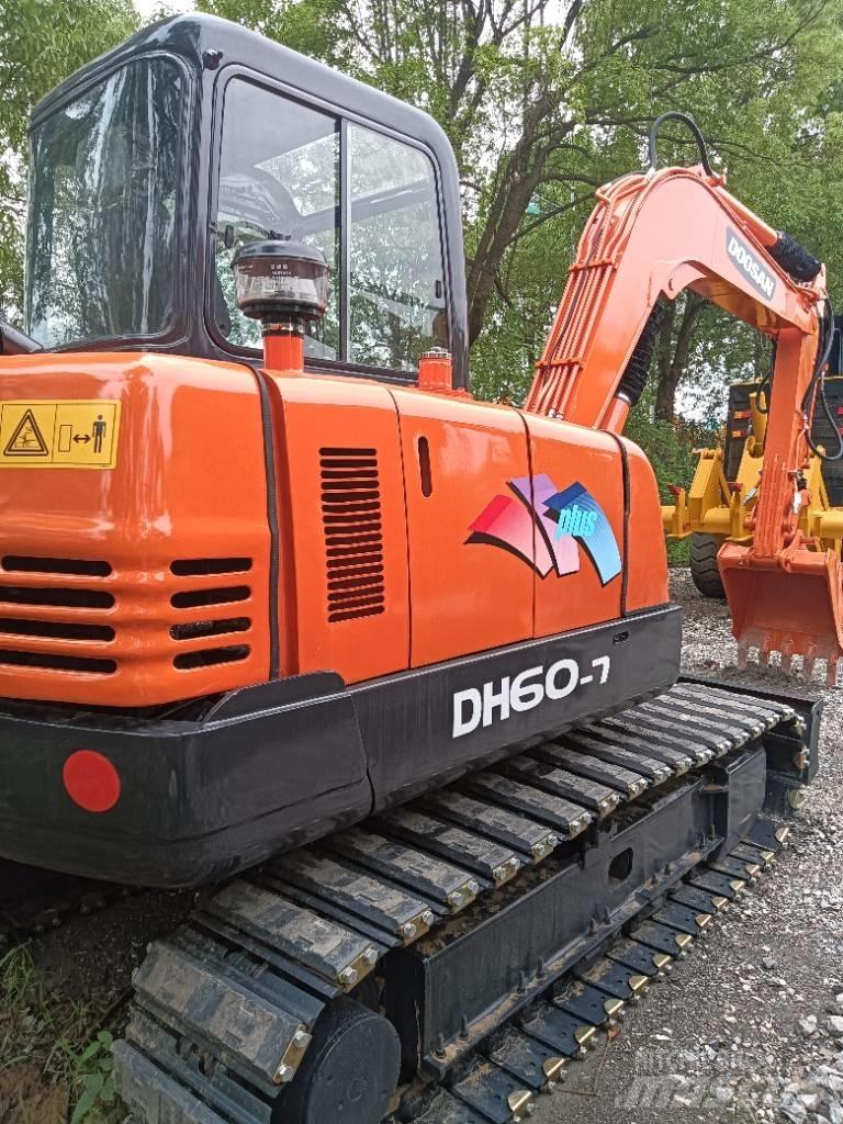 Doosan DH 55 小型挖掘机