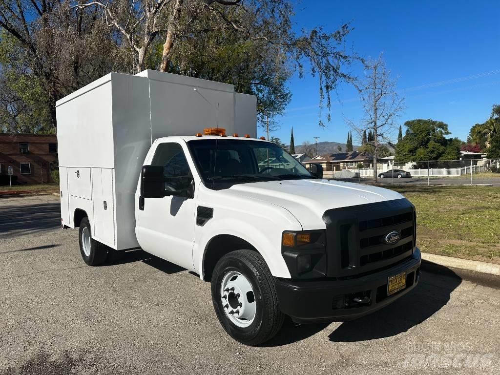 Ford F 350 SD 皮卡车