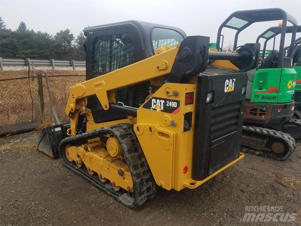 CAT 249D 滑移装载机