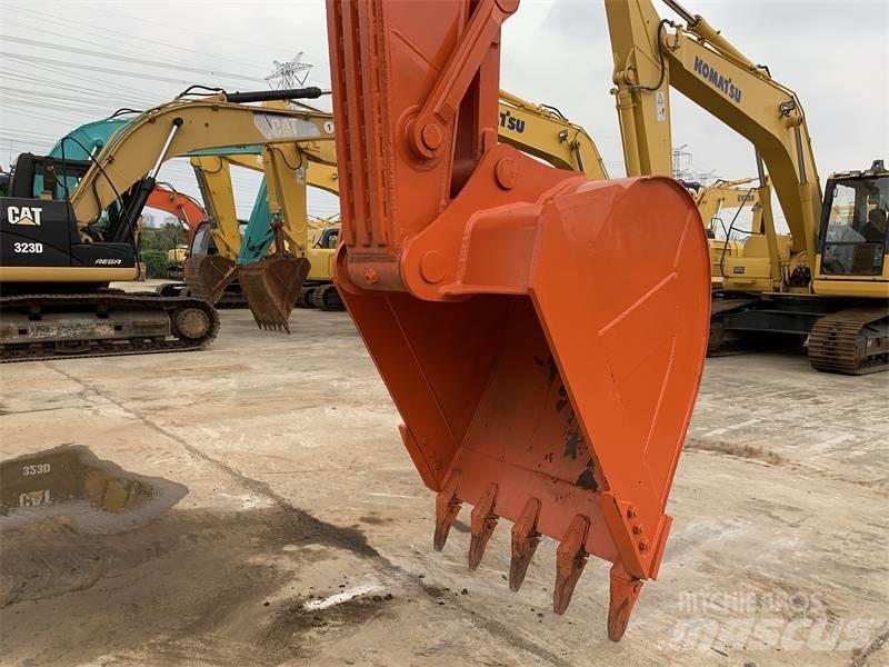 Doosan DX300 履带挖掘机