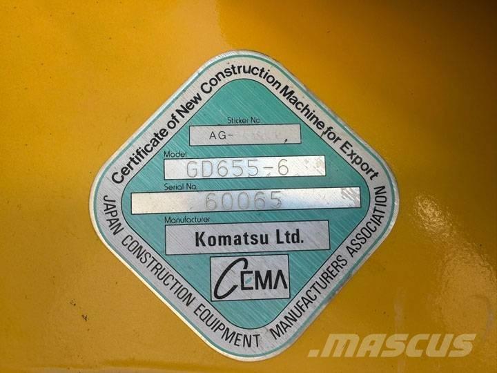 Komatsu GD 655-6 平地机/推土机