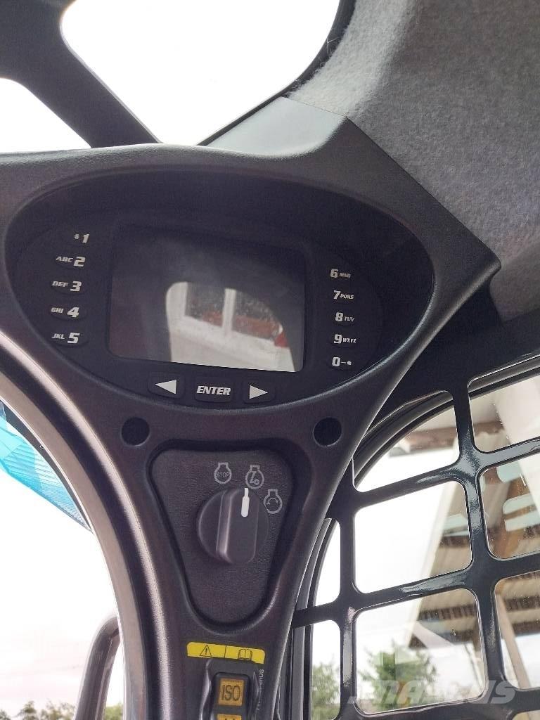 Bobcat T 450 履带式装载机