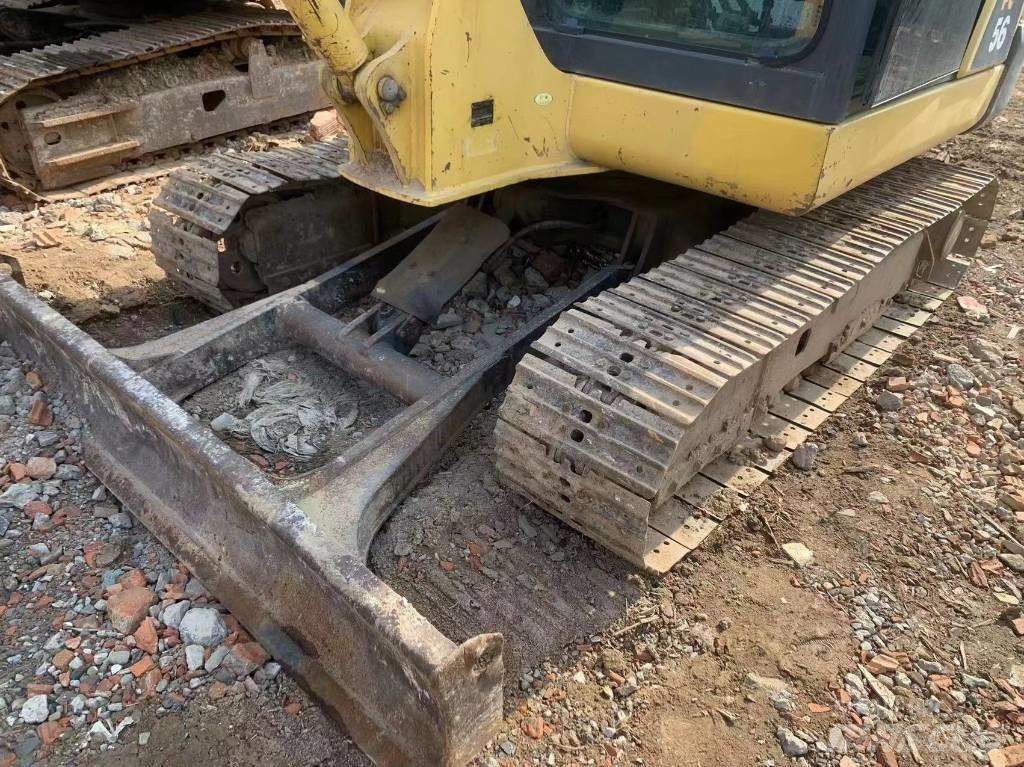 Komatsu PC 56-7 小型挖掘机