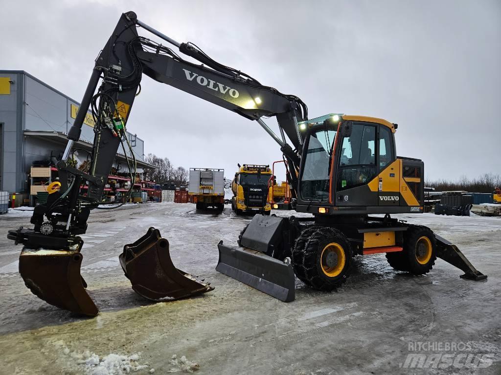 Volvo EWR 150 轮式挖掘机
