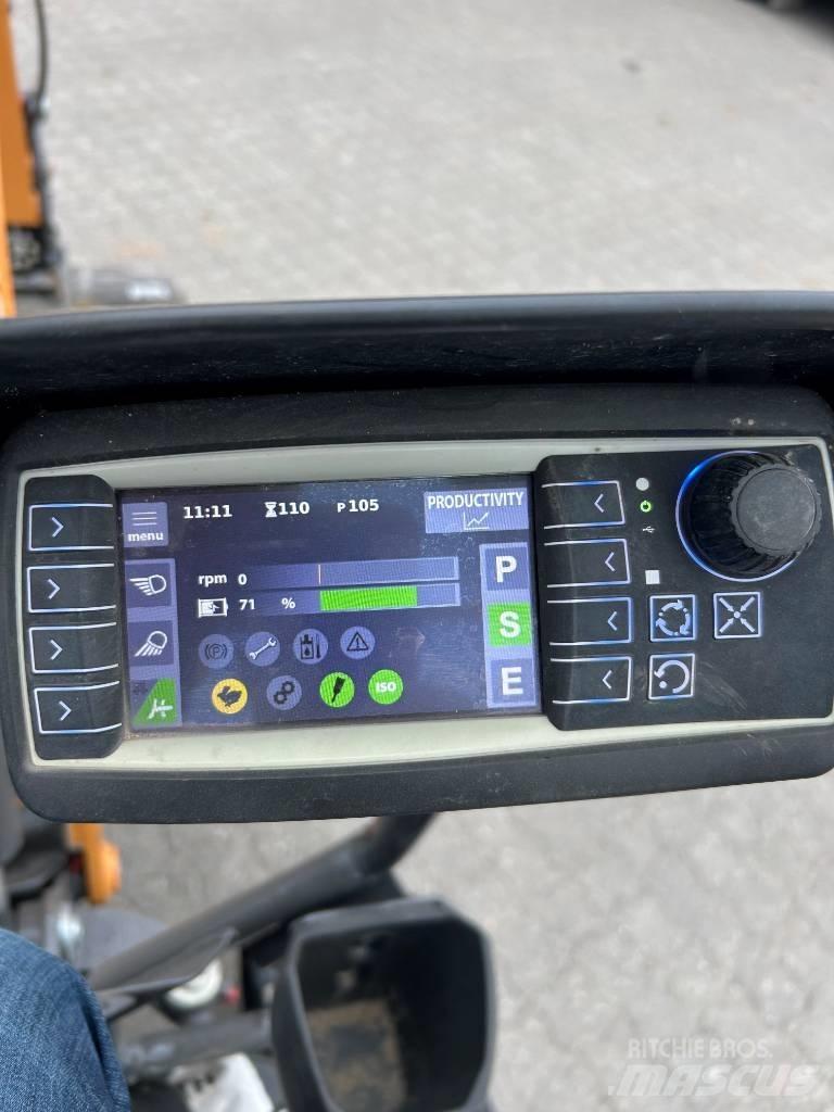 CASE CX 15 EV 小型挖掘机