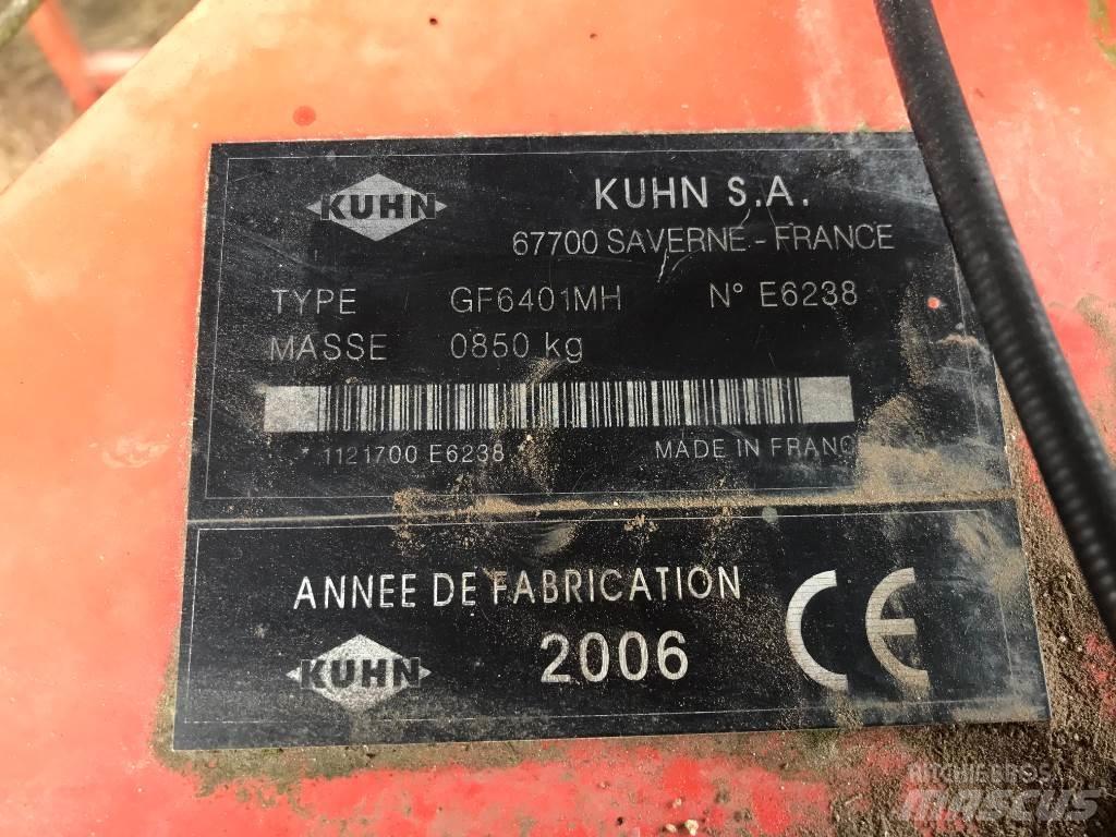 Kuhn GF 6401 MH 犁耙和摊草机