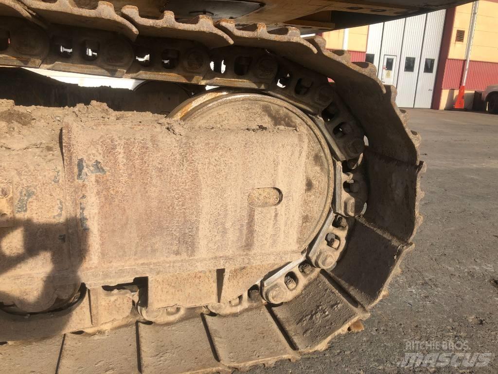 JCB JS 330 LC 履带挖掘机