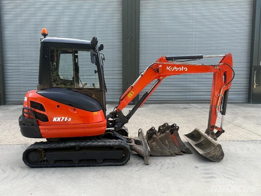 Kubota KX 71 小型挖掘机