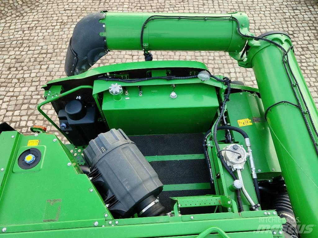 John Deere S 690 i 联合收割机