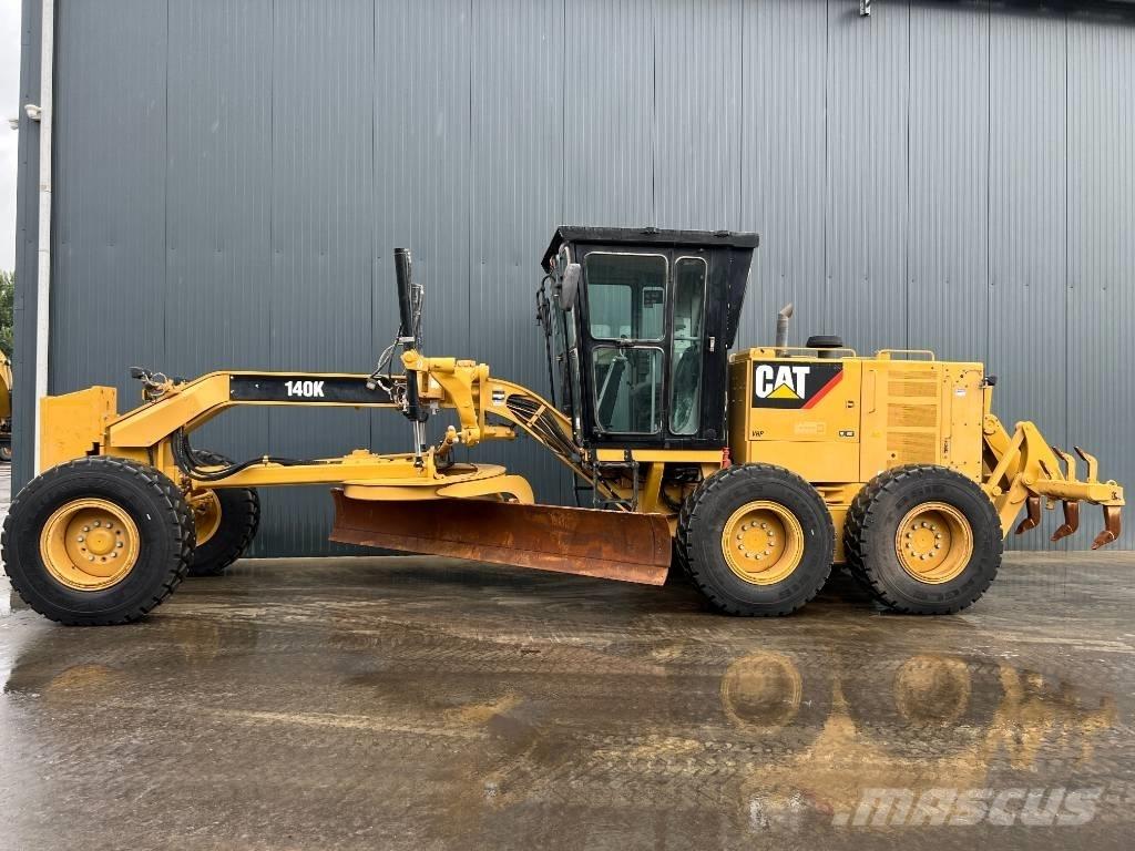 CAT 140K 平地机/推土机