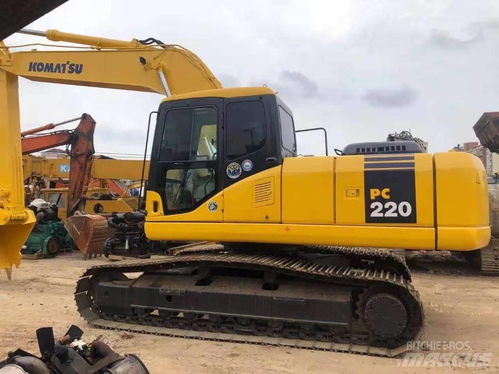 Komatsu PC 220-7 履带挖掘机