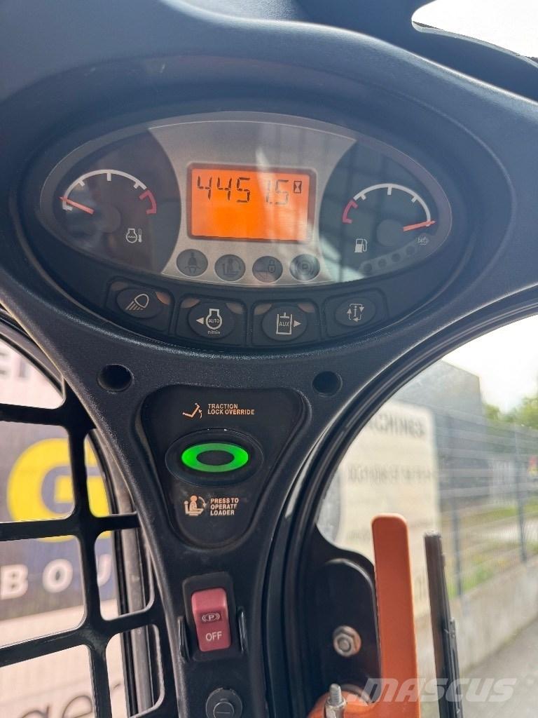Bobcat T 650 滑移装载机