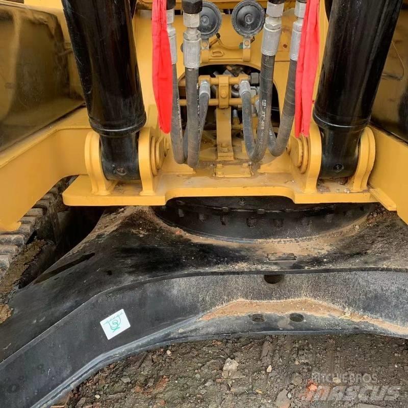 CAT 312 D 履带挖掘机
