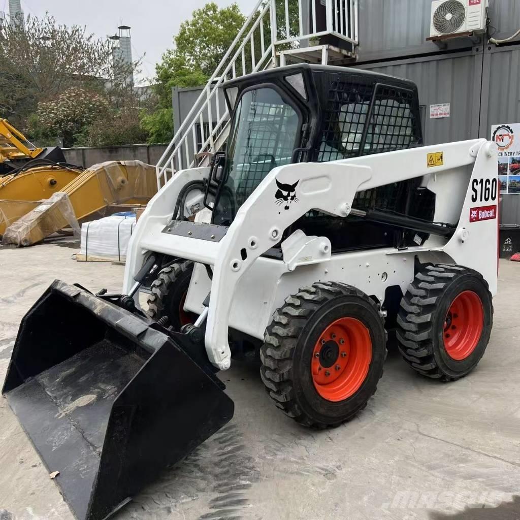 Bobcat S 160 滑移装载机