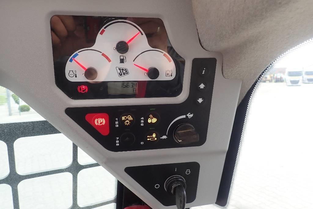 JCB 150 T ECO 滑移装载机