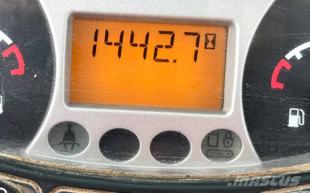 Doosan DX 19 小型挖掘机